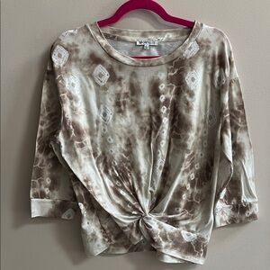 Sportelle Tan & Cream Twist-Front Long Sleeve Top 3/4 Sleeves Size Large
